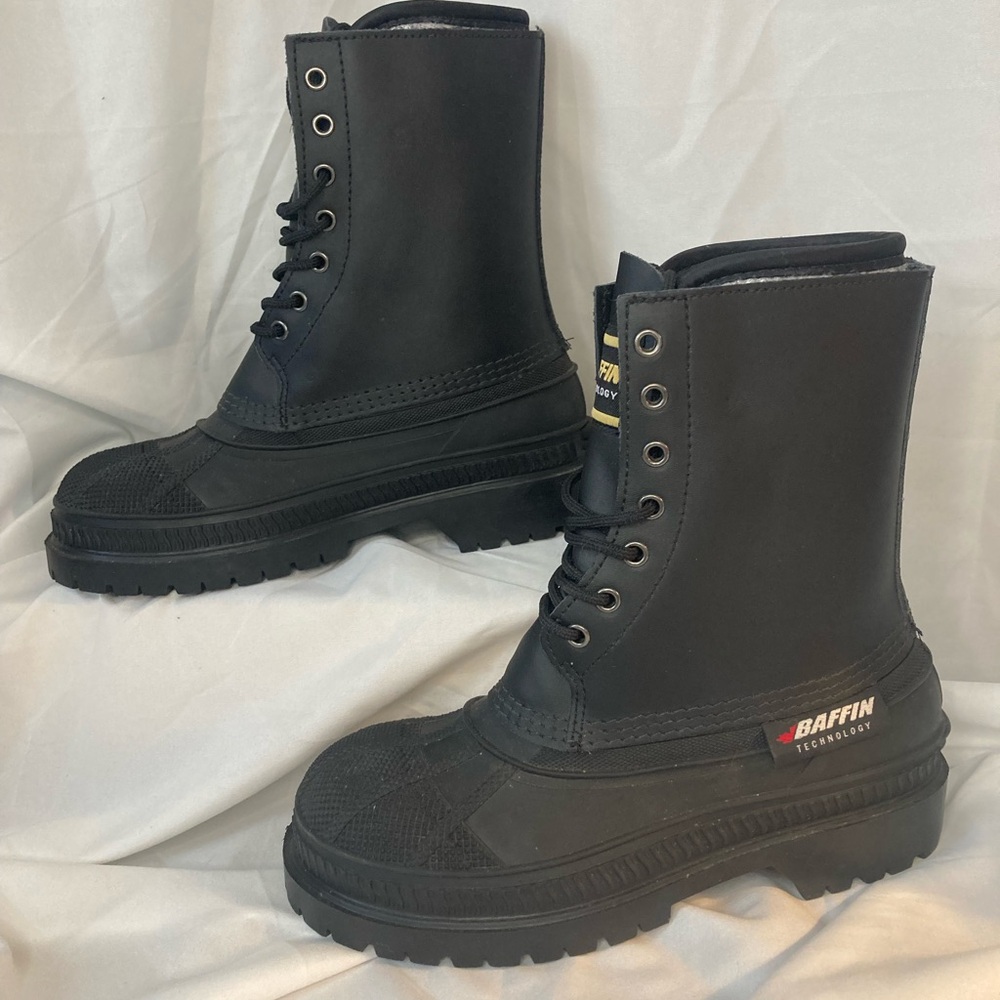 NEW Baffin Technology Work Boots.